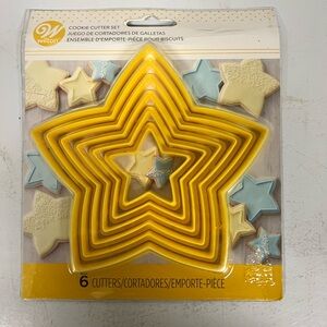 Wilton Star Cookie Cutter Set - Yellow and Light Blue